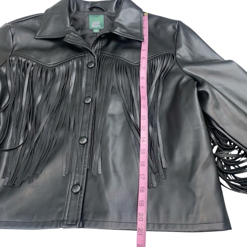 Wild Fable Fringe Black Faux Leather Jacket Size XL
Western Boho Cowgirl Country - Picture 7 of 16